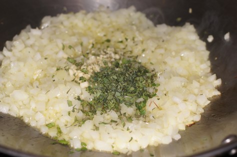 Add fennel, garlic, thyme and oregano